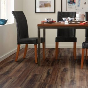 Stature Laminate Collection View