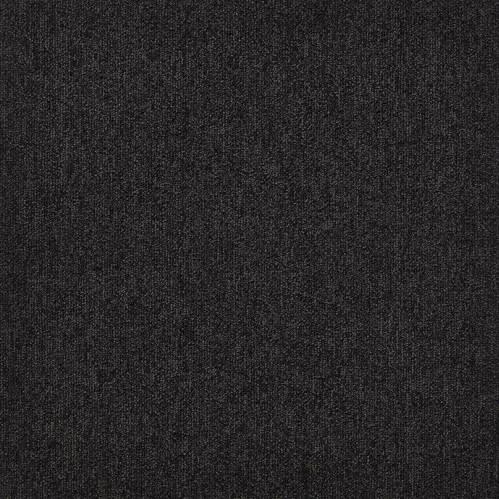 F826