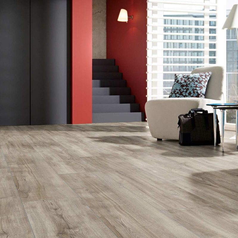 Montmelo Oak Silver