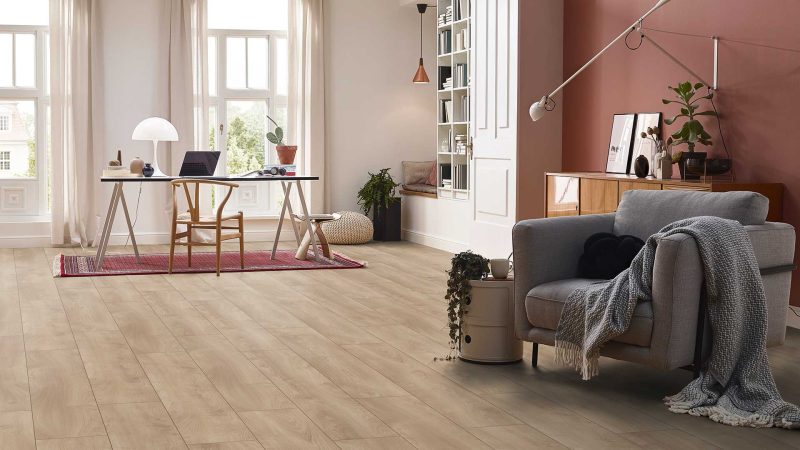 Makro Oak Light