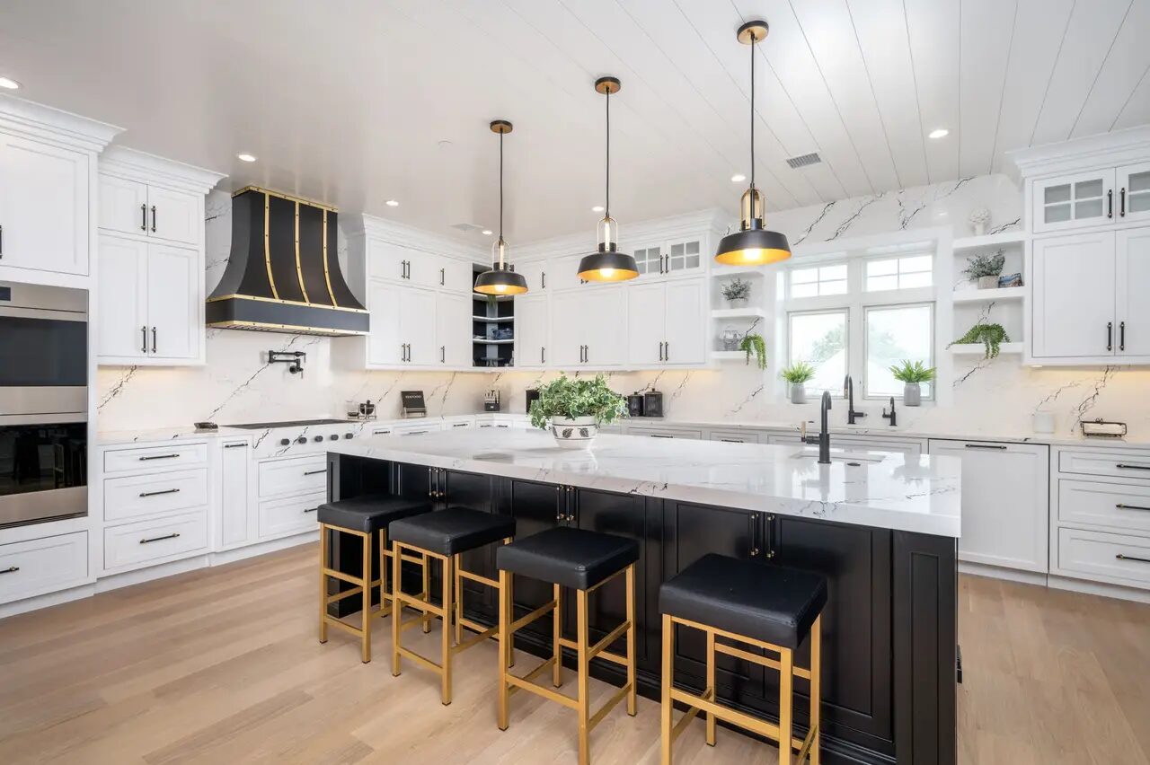 Inverness Platinum — Cambria
