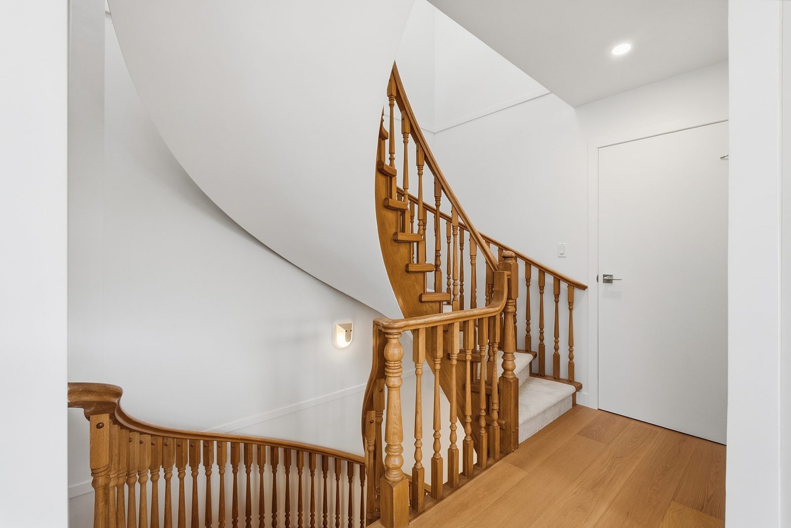 After — Pipa — Kitsilano Townhouse renovation (additional photo 7) · Canadian Flooring & Renovations Vancouver